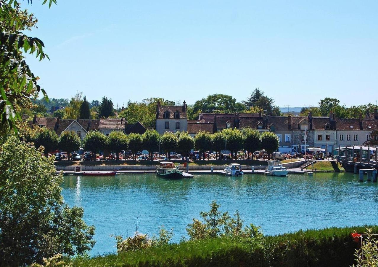 Gite 10 Lits Proche Foret Fontainebleau Vernou-la-Celle-sur-Seine Exteriör bild